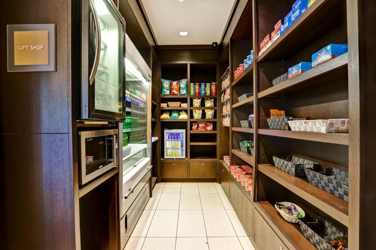 福朋喜来登多伦多密西沙加酒店 外观 照片